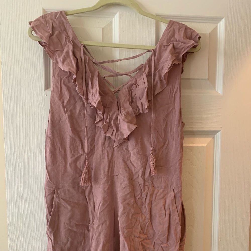 Kendall and Kylie Romper - SZ Large 🌸🌸